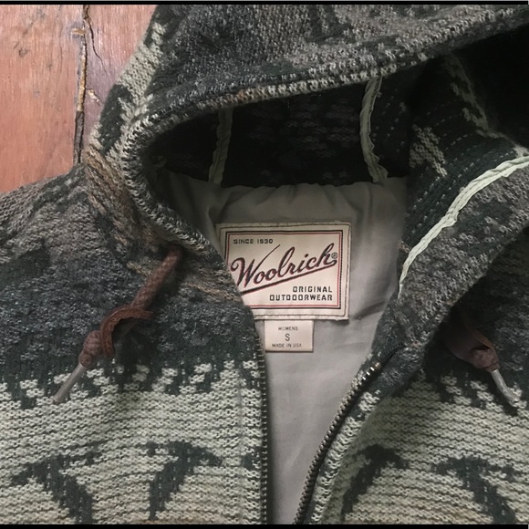 Gorgeous Vintage Woolrich Coat - Picture 3 of 7